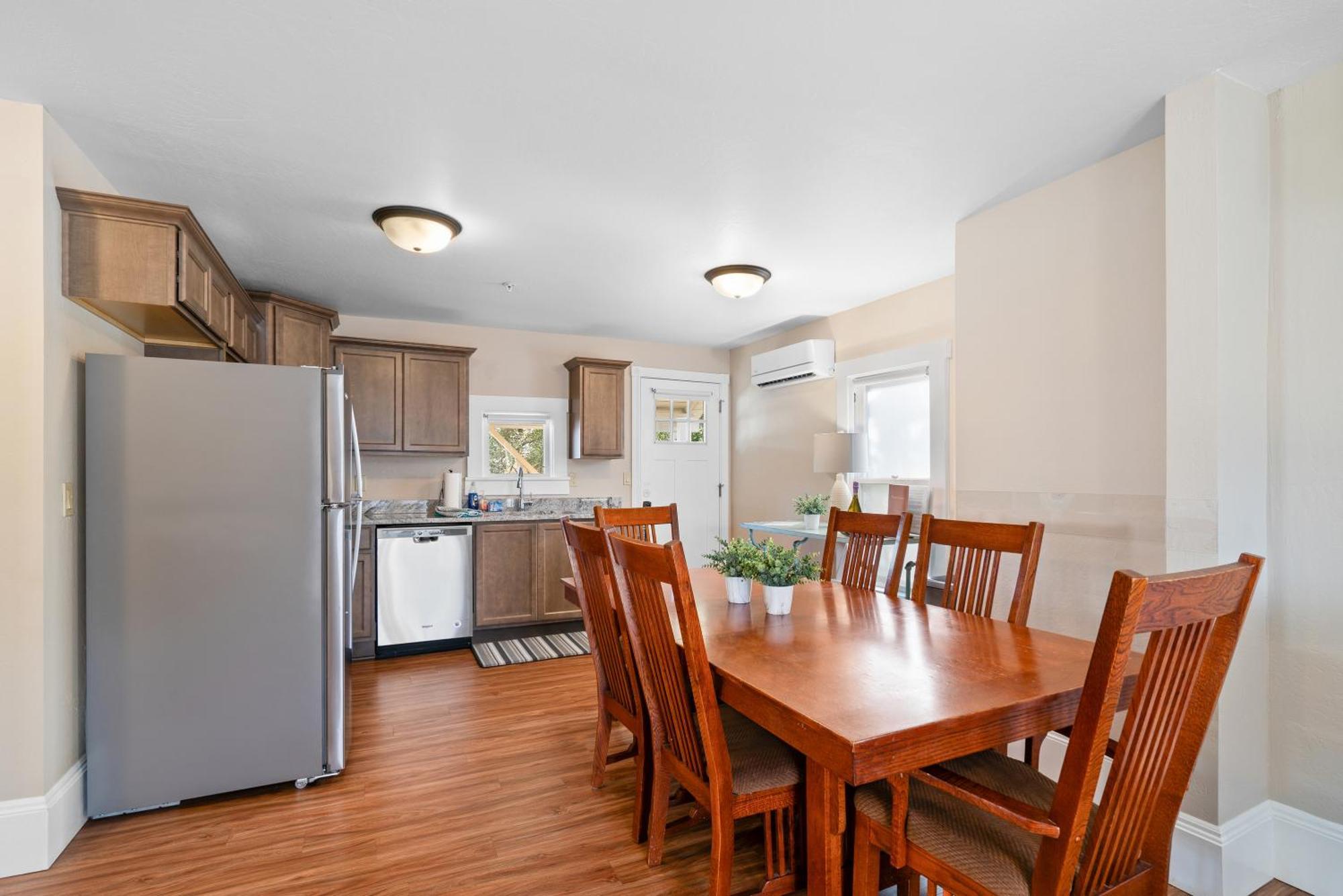 Pioneer Vacation Rentals - Pioneer North Suite Downtown Άσλαντ Εξωτερικό φωτογραφία